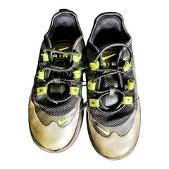 Nike Air Max Axis Athletic Running Shoe Black Grey AH5223-012 Children Size 10C