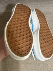 Where’s Waldo Vans Unisex Kid’s Size 11 Shoes
