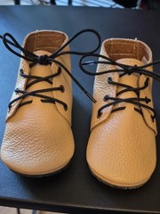 Duchess and Fox Handmade leather Oxford Shoes (Children’s size 7)