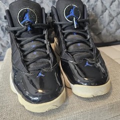 Nike Air Jodan Galaxy Space Rings 6 Black & Blue Youth kids size 6 / woman 8