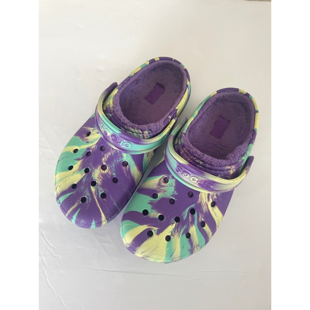 Crocs Kids Classic Lined Clog Purple Tie Dye Marbled Faux Fur Size J3
