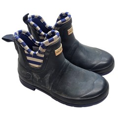 Hunter Kids First Classic Chelsea Rain Boots Navy Blue Striped Size 1 Waterproof