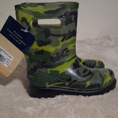 Blue Mountain Kids PVC Rain Boots Camouflage Green Waterproof Size 9/10