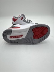 Jordan 3 Retro Fire Red (2022)(PS) – 11C – DM0966-160 – New W Defects