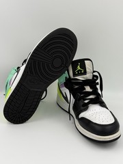 Size 7 (GS) – Jordan 1 Mid Pastel
