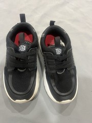 Hey Dude Sirocco Play Varsity Unisex Kids Sneakers Black/White Size 12