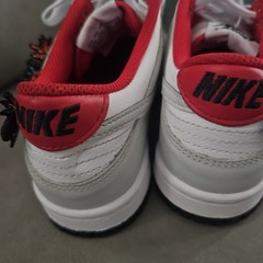 Nike Kids Dunk Low GS ‚Year Of The Dragon’White Sneakers with Black Size 4Y