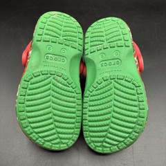 Crocs Baya Holiday Plaid Clogs Christmas Red Green Comfort Sandals Kids Size C9