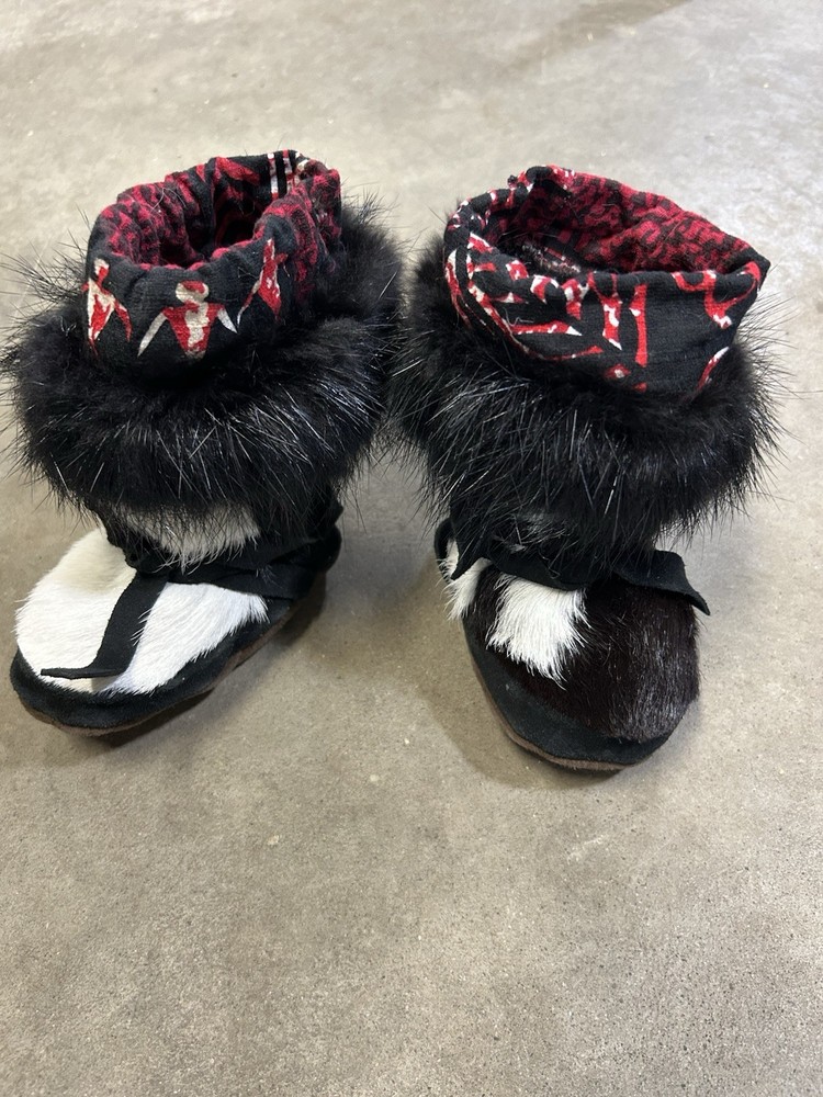 Alaska Inuit Caribou Muk Luks Small Child Infant Shoe Size 2-3