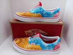 VANS ERA JUNIOR UNISEX BIG KID’S SHOES. COLOR: TIE DYE BLOCK MULTI/TRU