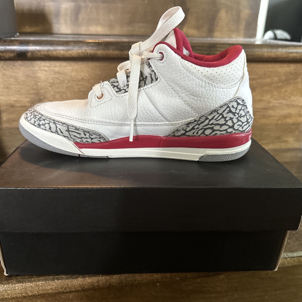 Jordan 3 Retro White/Fire Red/Black Youth Size 3 Brand New