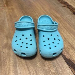 Crocs Kids Size 1 J Light Blue Clog