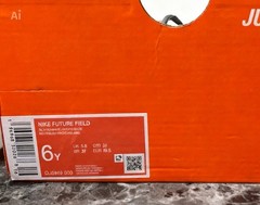 Nike Future Field Cleats Size 6Y