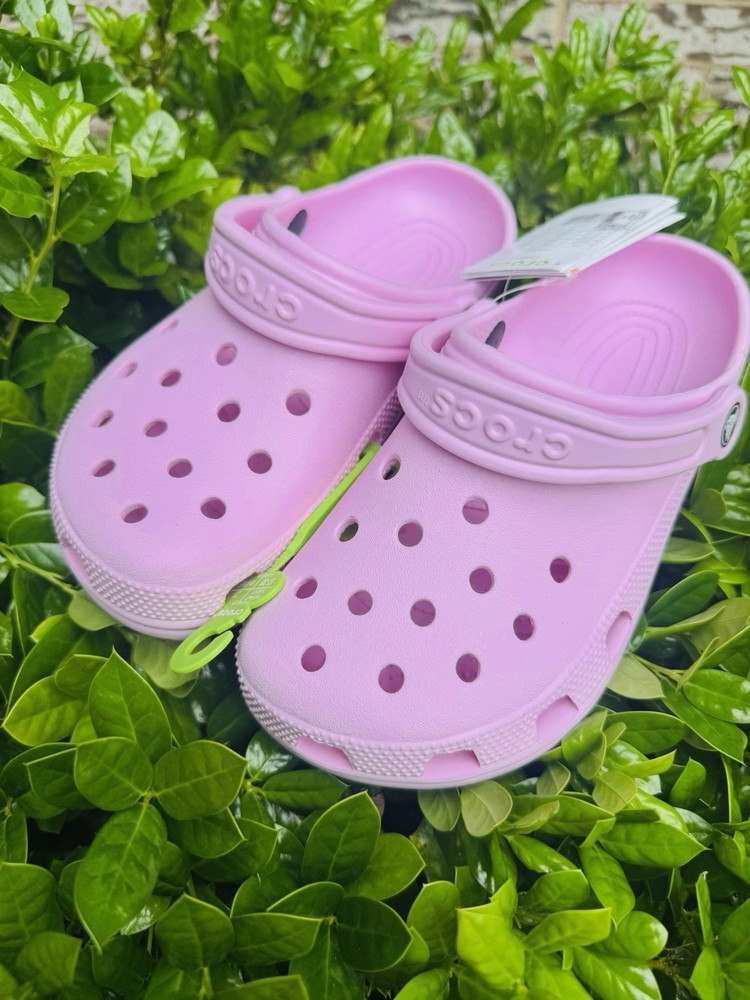 Crocs Pink Milk C-13 Child Classic Clogs Fast Shipping. 🐊 NWT Classic With Tags