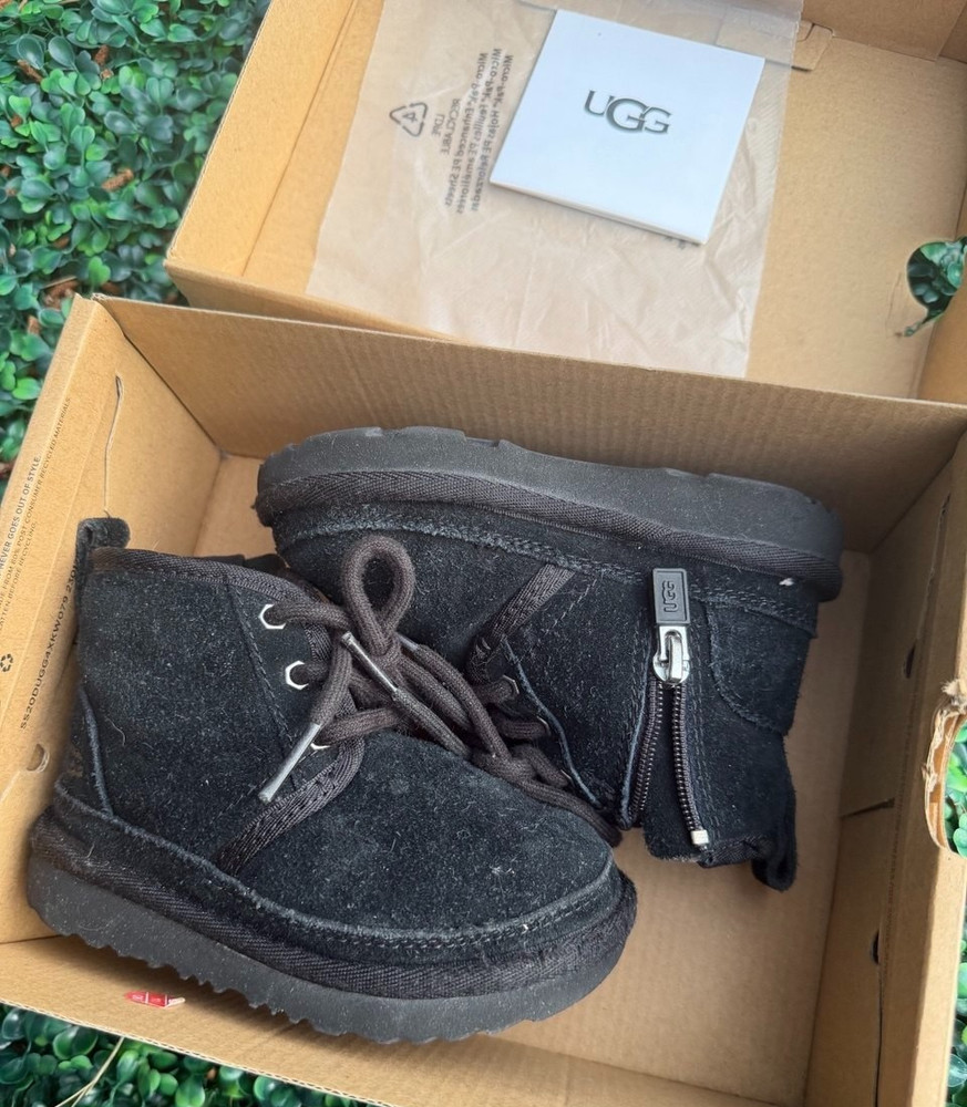 UGG Toddler Neumel II Black Suede Boots (Size 7T) – Style 1017320T With Box