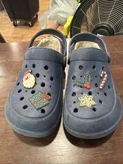 Lily & Dan Big Kid Warm Lined Clogs Size 2/3 Christmas Slip On Shoes Used