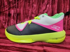 NEW kids under armour gs sc 3zero iv Kids Size 7Y (3023918 102) no box women 8.5