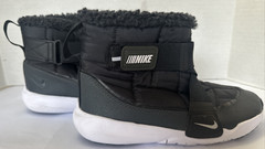 Nike Flex Advance Boot Black/White Youth Unisex Size 3 Fall/Winter Sherpa lining