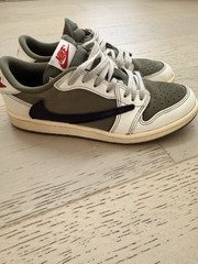 Authentic Nike Air Jordan 1 Low Travis Scott (kids size 3Y).