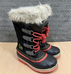 Sorel Boots Youth Size 2 Black Red Faux Fur Winter Snow Waterproof Insulated