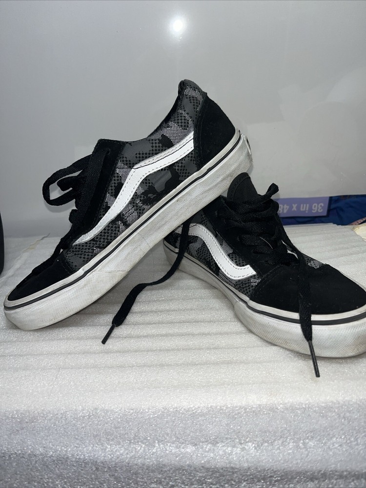 Vans Camo Old Skool Skate Sneakers Black/white Camo Kids 4.5