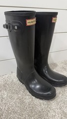Hunter Black Rubber Knee High Rain Boots Waterproof Buckle Logo Accent Kids