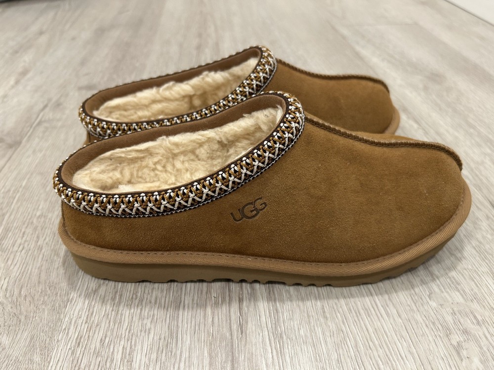 UGG Tasman Slipper Chestnut, Size 6M