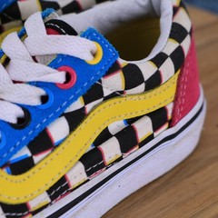 Vans Old Skool Colorshift MTV Pink/Blue/Yellow Checkerboard Low Shoes Kid Sz 12