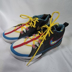 Nike Kyrie Flytrap 6 GS „Kaleidoscope“ FD0215-001 Youth Size 7