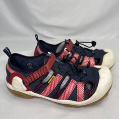 Keen Knotch Creek Red White Blue Water Shoes Hiking Sandals Size 5 Big Kid