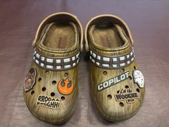 Crocs Chewbacca Star Wars Kids Clogs Disney Pixar Shoes Children’s Sz 11C Charms