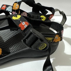 Chaco Classic Z1 Pac-Man Sandals Ghost Retro Arcade Limited Edition youth size 3