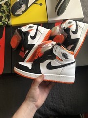 Jordan 1 “ Electro Orange” | Size- 4y / 5.5w | NIB |