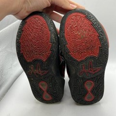 Nike Kyrie Infinity Athletic Running Basketball Shoes Red Black Kids Youth 4 4Y