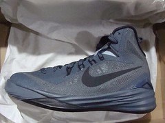 New Nike Hyperdunk 2014 (GS) 654252 003 Youth Big Kids Size 3.5Y~7Y