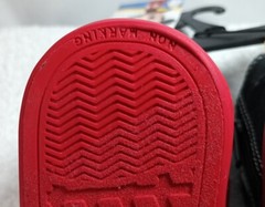 Disney Junior Sz 7 Mickey Mouse High top NWT