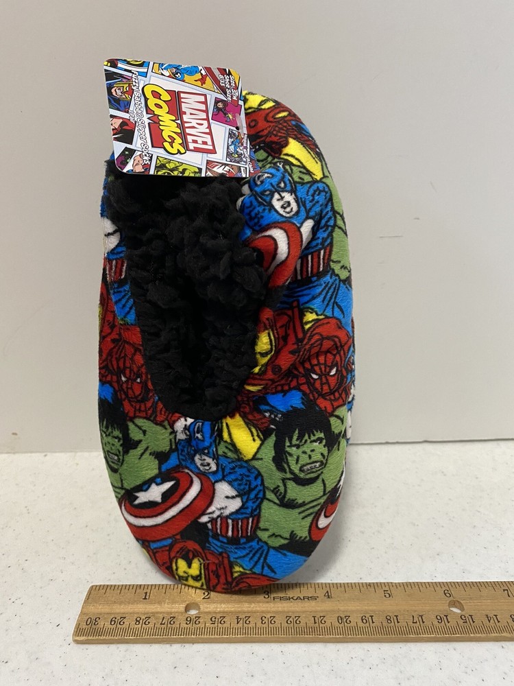 Fuzzy Babba Slipper Socks Marvel Comics Non Slip Warm Child’s S/M New, Tags