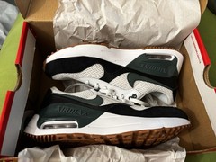 Authentic Nike Air Max Systm (GS) Size 4.5 Youth / 6 Women New