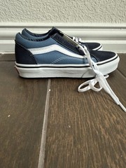 VANS Old Skool Navy True White Canvas Sneaker Unisex size 2 youth
