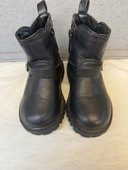 DKNY Toddler Boots / Size US 7 and UK 6 / Style No. DKN1002T / Great Shape!