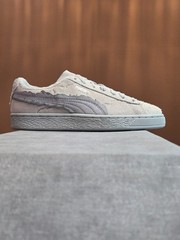 PUMA x One Piece Suede “Straw Hat Luffy” – Feather Grey (396720-01) Size 4.5Y 6W