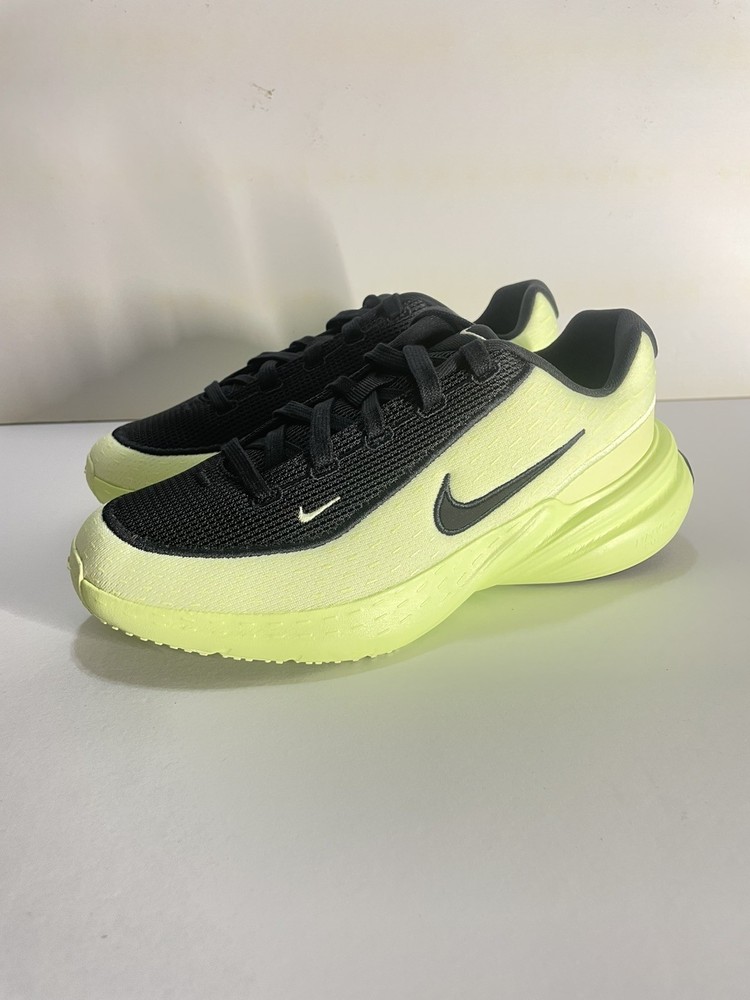 Nike Uplift SC Shoes Barely Volt Black Size 5Y Brand New In Box Phylon Cushion