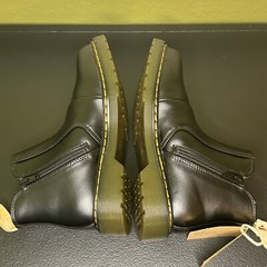 Dr. Martens Ankle Boots 2976 Vegan J Black Zipper Youth US Size 3 Unisex $125