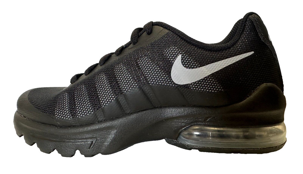 Nike Air Max Invigor Junior Trainers UK 11 US 11.5C EUR 28.5 REF 2944 =