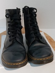 Dr Martens Air Wair Zavala Y Boots Size W6 M5 Black