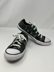 Converse All Star Youth Size 3 Camo Canvas Sneakers Low Top EUC