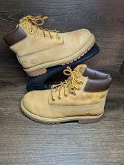 Timberland 6 Inch Premium Wheat Boots Youth Size 2 Kids Classic Lace Up