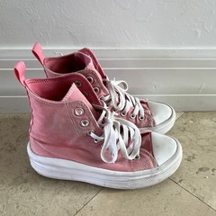 Converse Chuck Taylor All Star High Top Canvas Sneakers Pink Youth US 4 A12302C