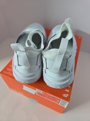 Nike Flex Runner 2 (GS) Size 7Y
