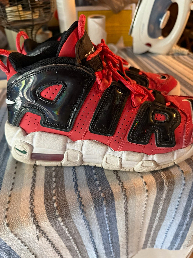 Nike Air More Uptempo Colorblock Low Top Sneakers Red/Black/White 6.5Y